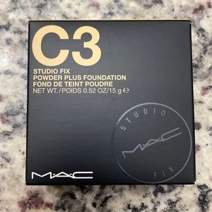MAC Studio Fix C3